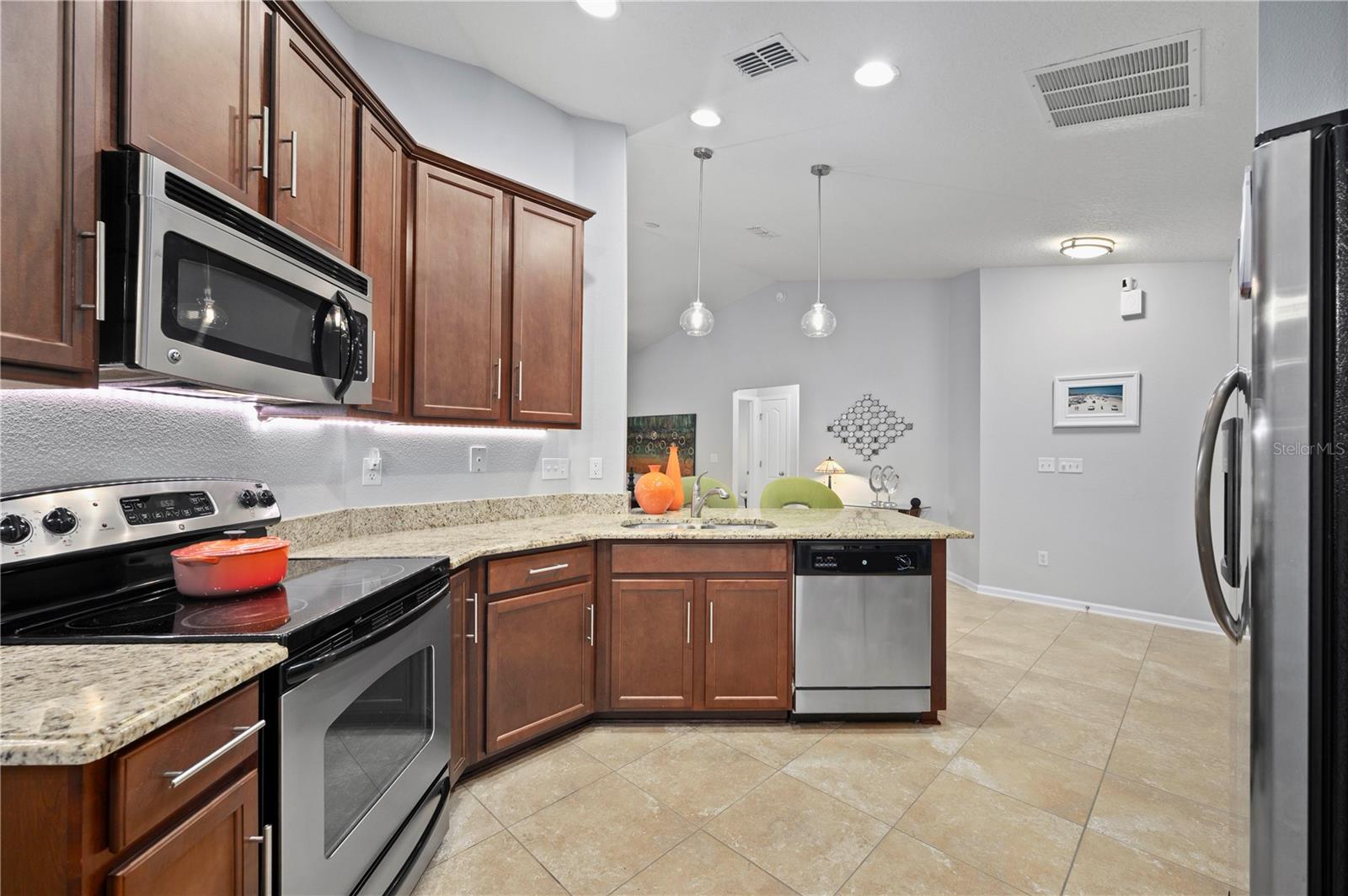 Image 11 of 28 For 5336 Peach Blossom Boulevard