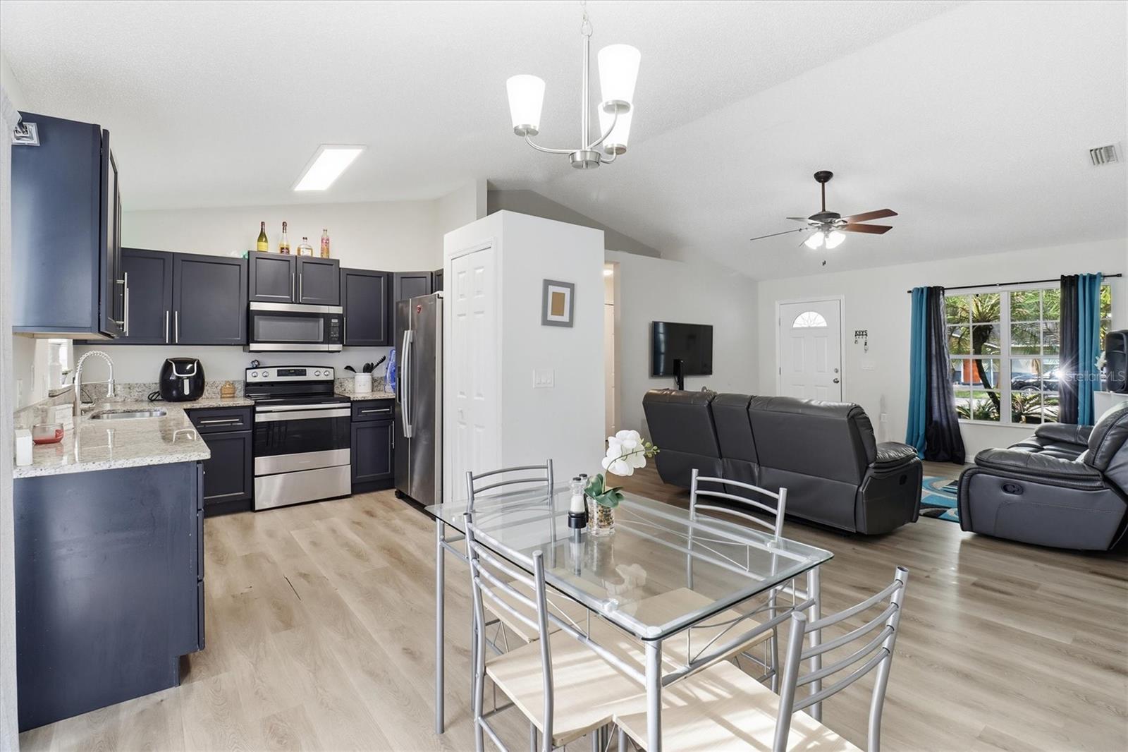 Image 10 of 22 For 1166 15th Street