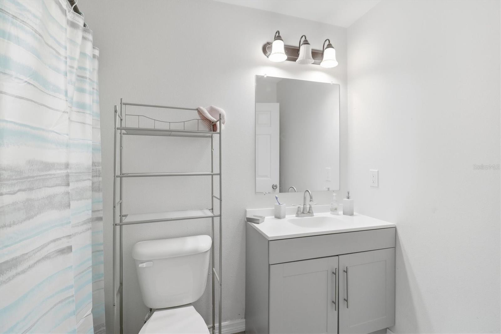 Image 14 of 22 For 1166 15th Street