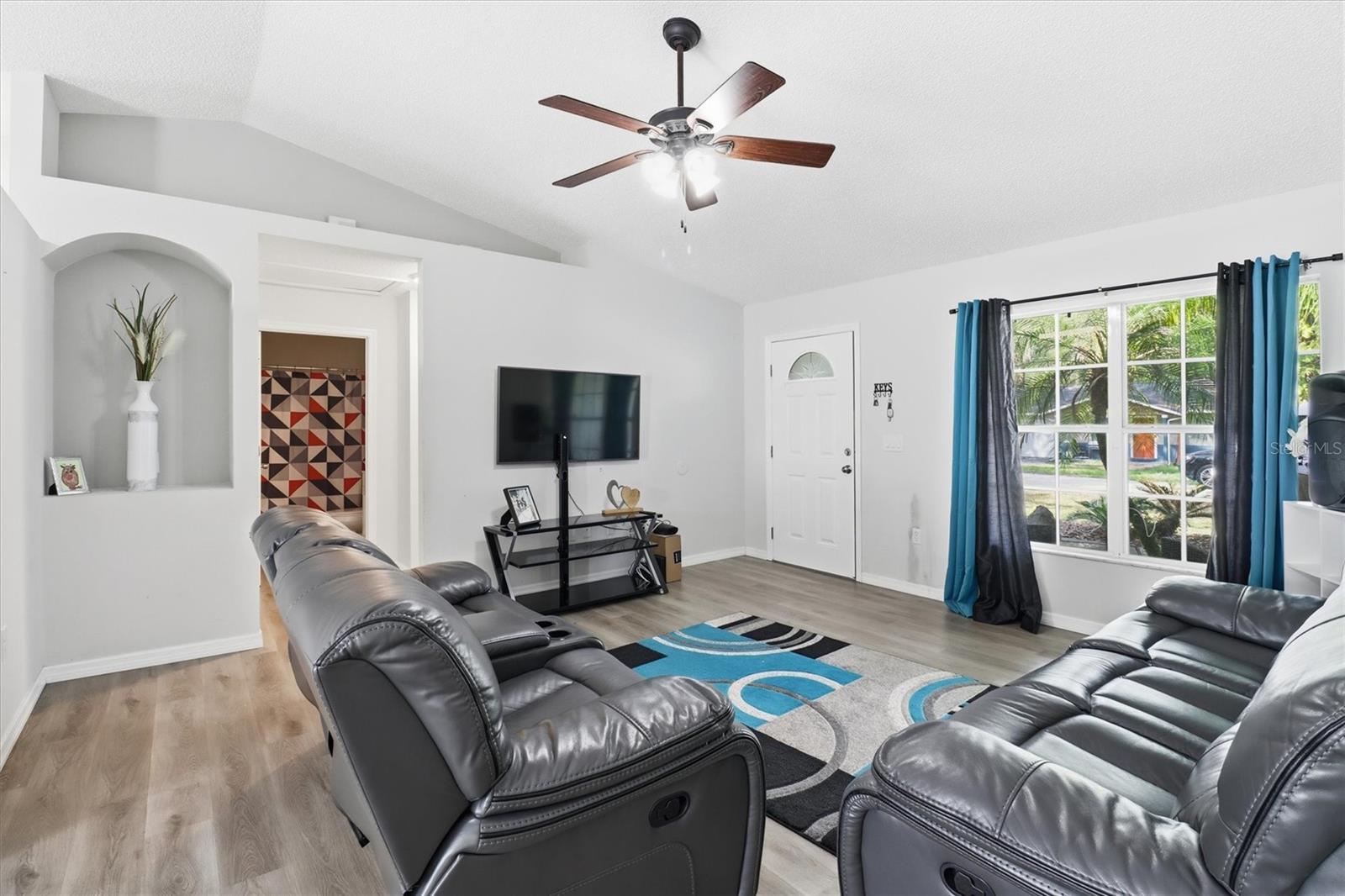 Image 8 of 22 For 1166 15th Street