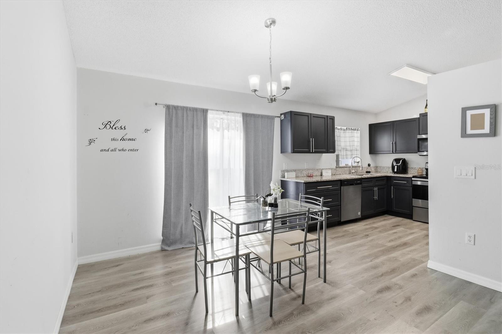 Image 9 of 22 For 1166 15th Street