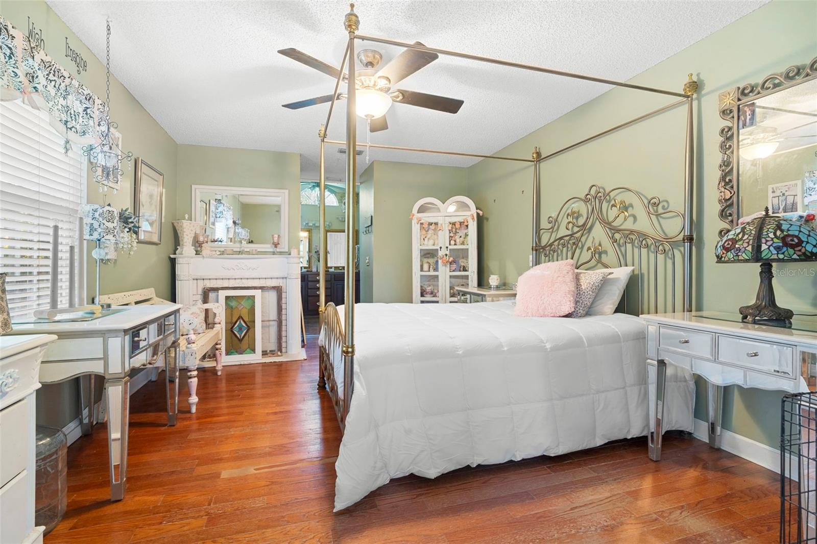 Image 26 of 48 For 1362 Opal Court