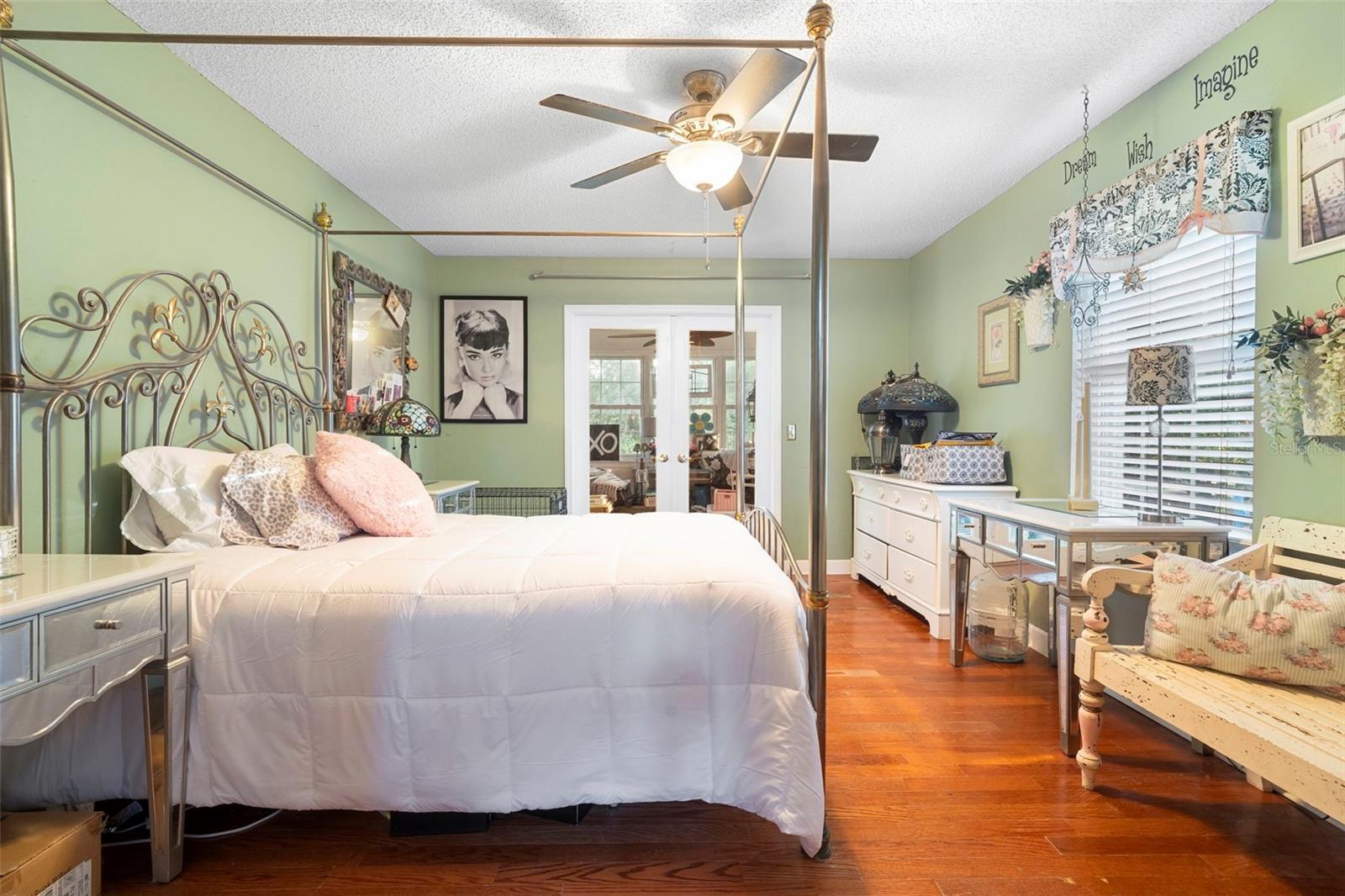 Image 28 of 48 For 1362 Opal Court