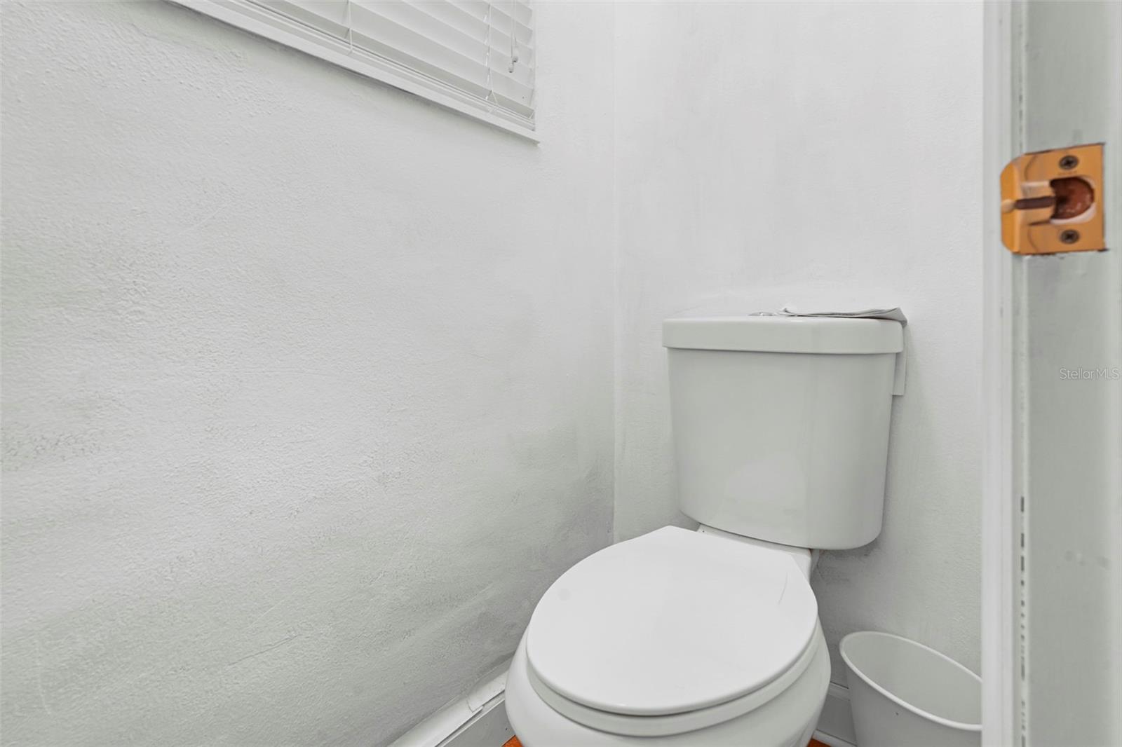 Image 31 of 48 For 1362 Opal Court