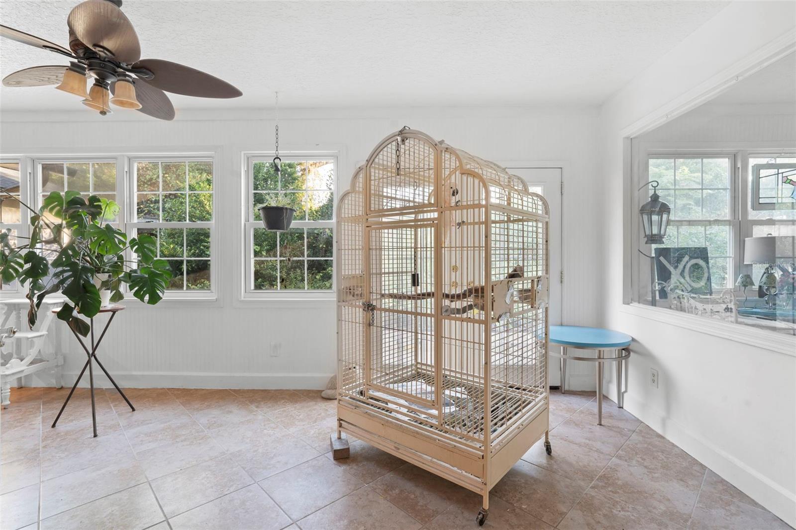 Image 8 of 48 For 1362 Opal Court