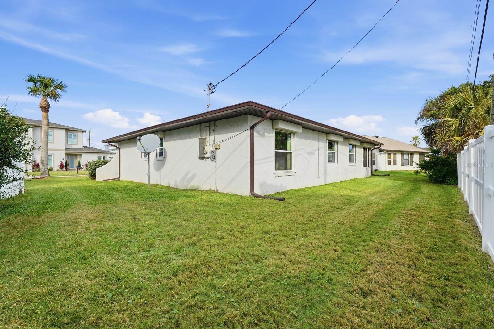 Image 34 of 46 For 33 Ocean Breeze Circle