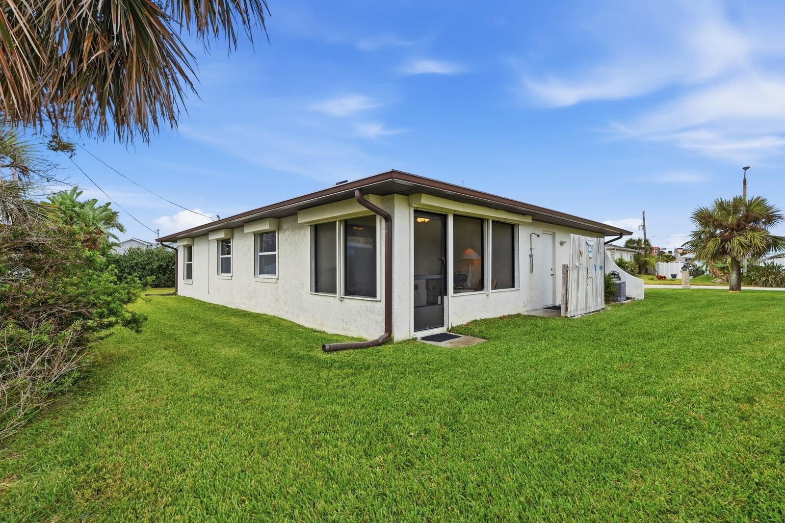 Image 35 of 46 For 33 Ocean Breeze Circle