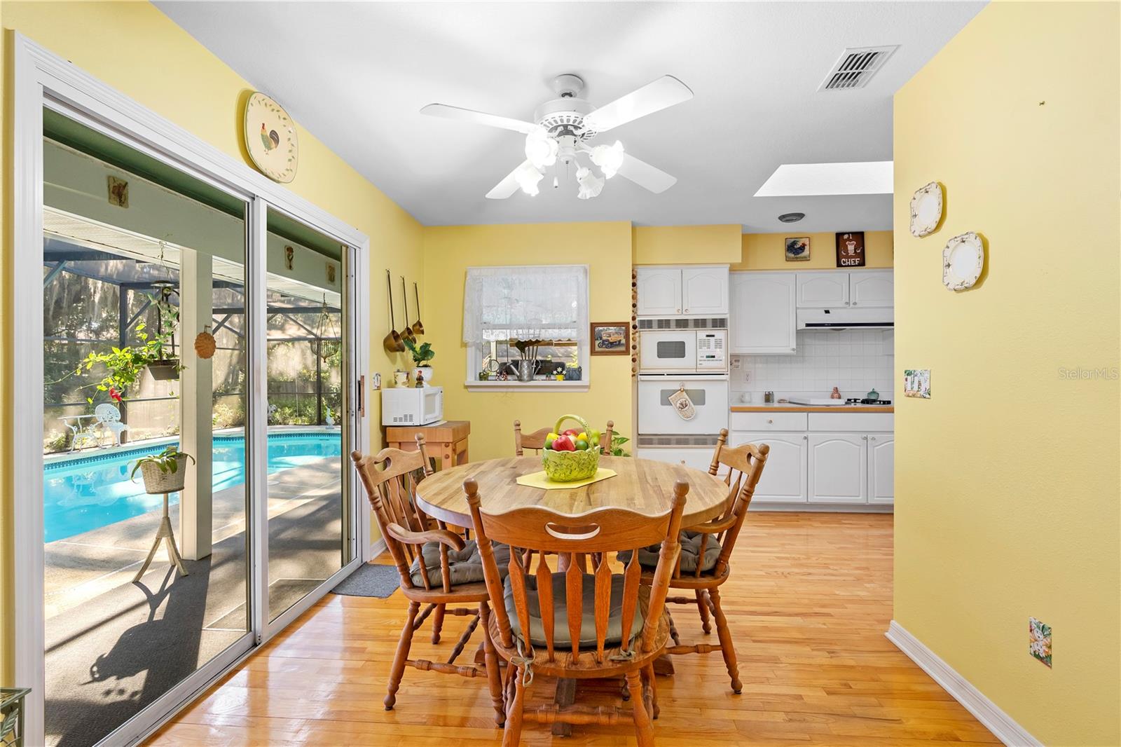 Image 12 of 28 For 301 Lafayette Place