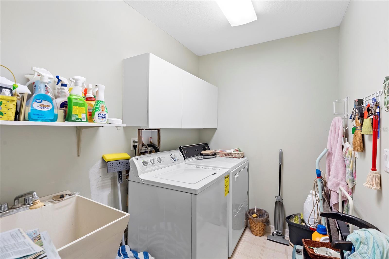 Image 16 of 28 For 301 Lafayette Place