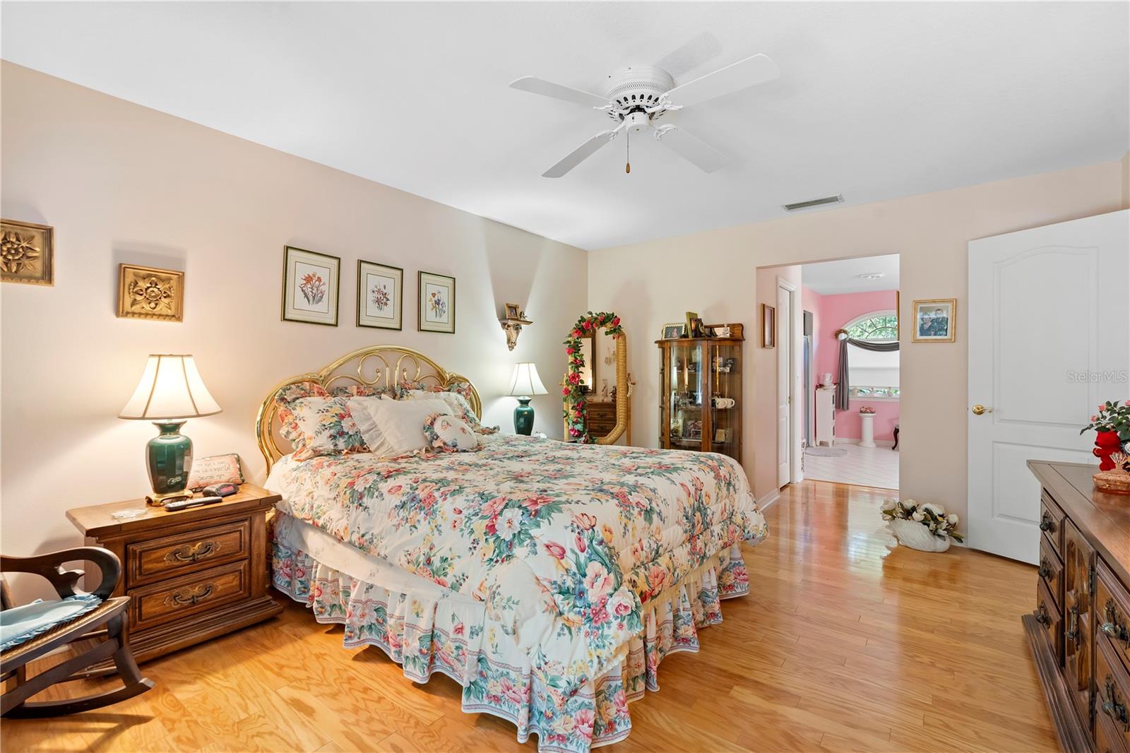 Image 21 of 28 For 301 Lafayette Place