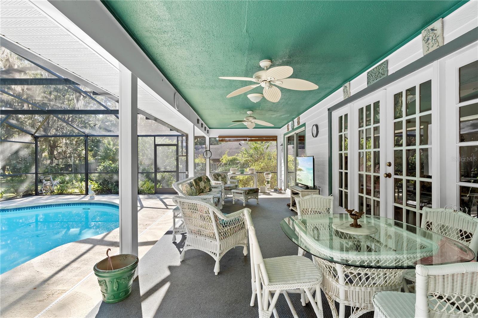 Image 26 of 28 For 301 Lafayette Place