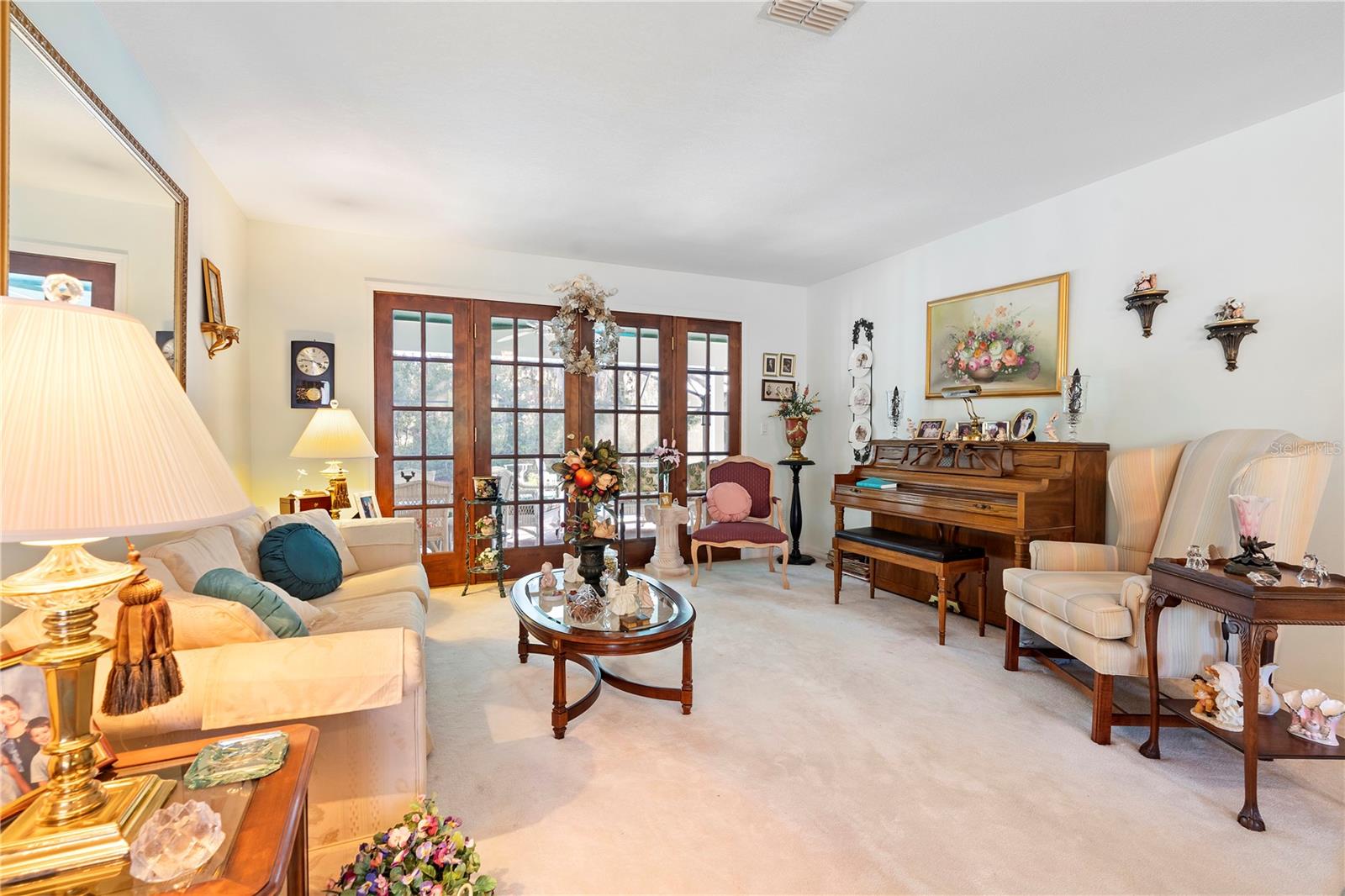 Image 5 of 28 For 301 Lafayette Place