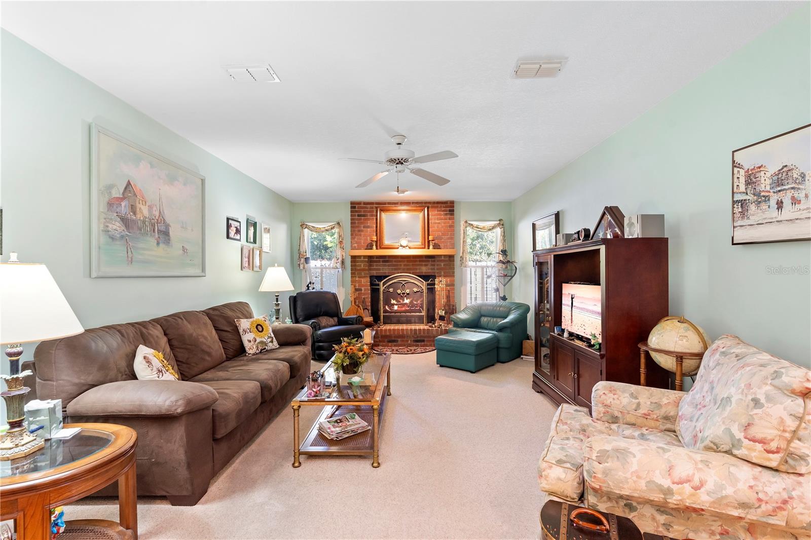 Image 8 of 28 For 301 Lafayette Place