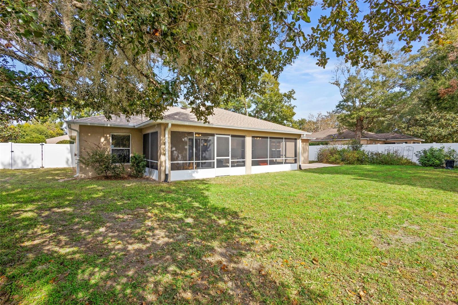 Image 35 of 43 For 606 White Oak Way