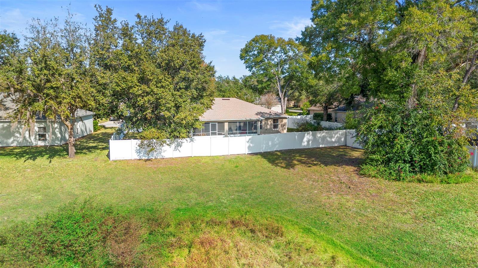 Image 39 of 43 For 606 White Oak Way