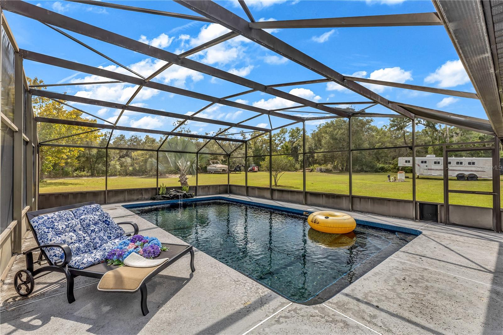 Image 37 of 44 For 209 Oakapple Trail