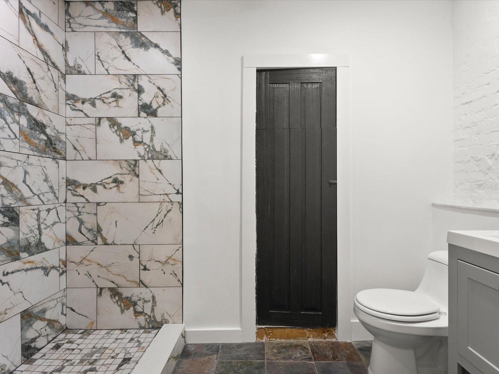 Image 10 of 68 For 307 Palmetto Avenue