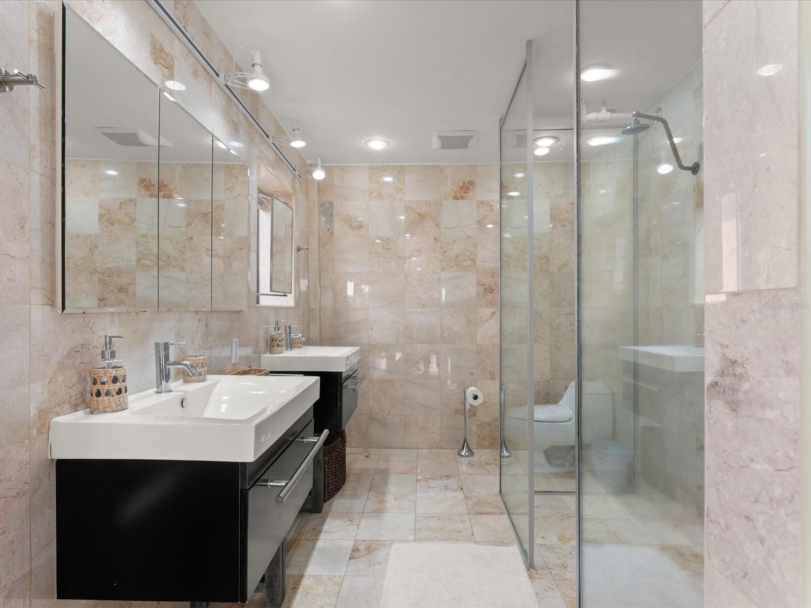 Image 22 of 68 For 307 Palmetto Avenue