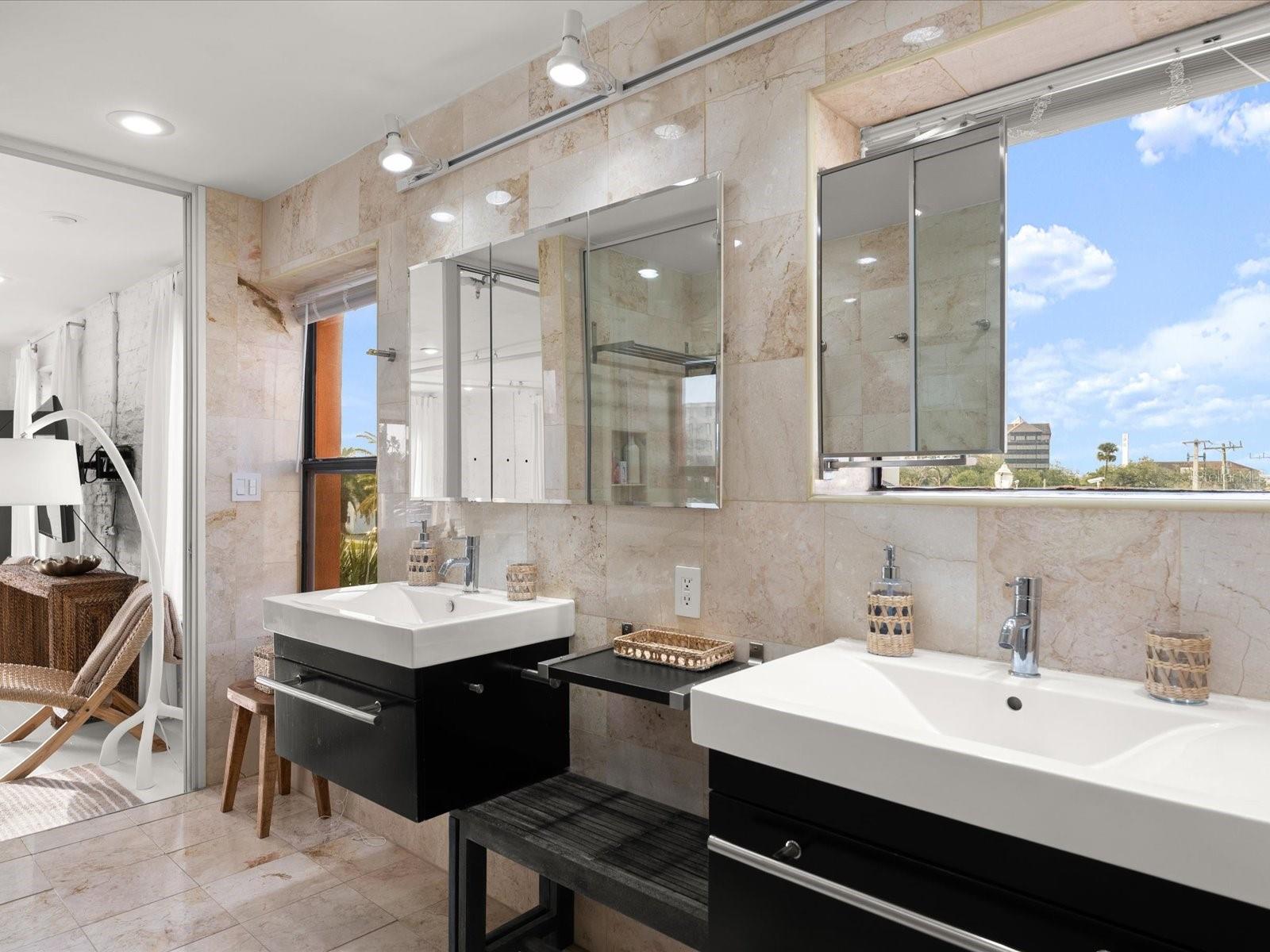 Image 23 of 68 For 307 Palmetto Avenue