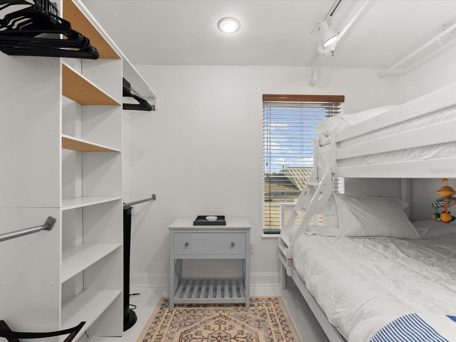 Image 26 of 68 For 307 Palmetto Avenue