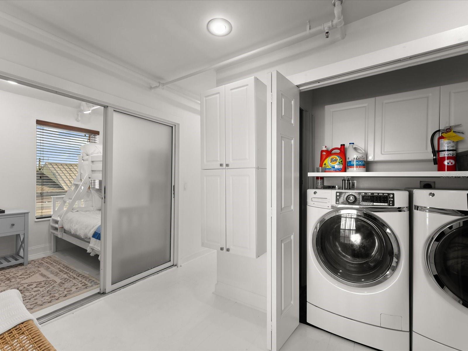 Image 28 of 68 For 307 Palmetto Avenue