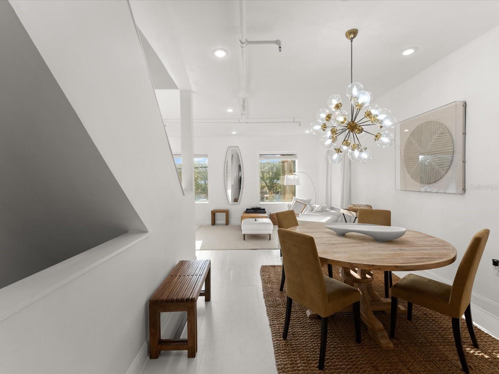 Image 30 of 68 For 307 Palmetto Avenue