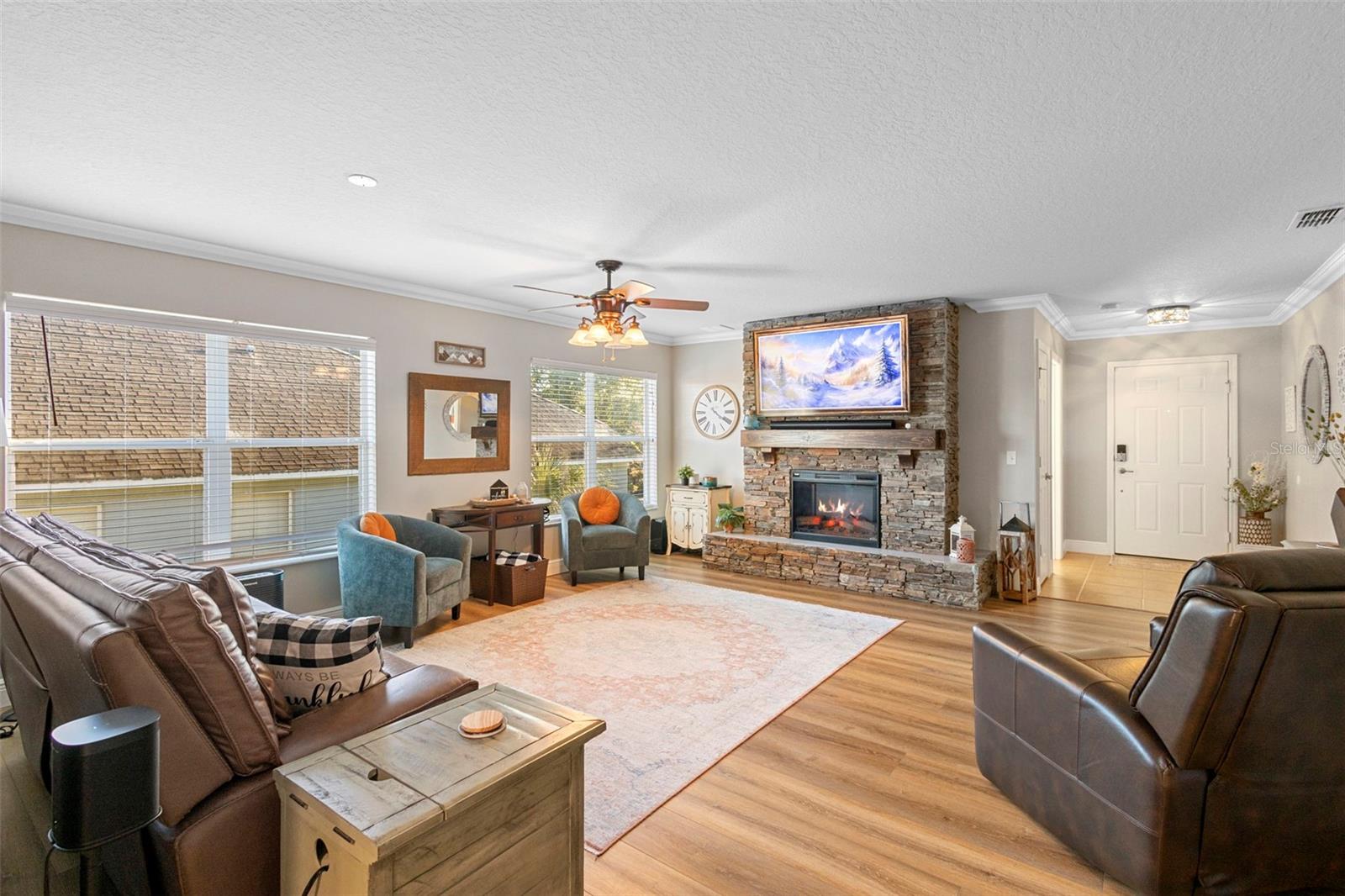 Image 10 of 52 For 30118 Cheval Street