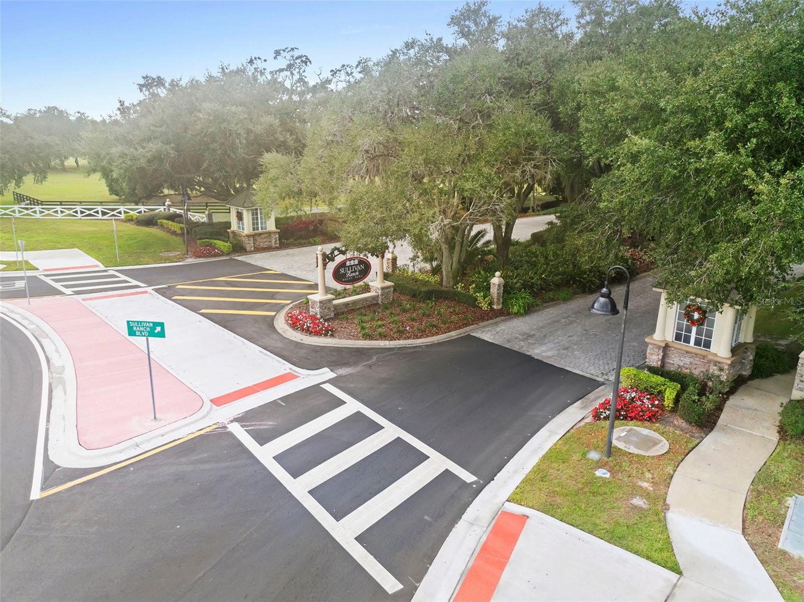 Image 38 of 52 For 30118 Cheval Street