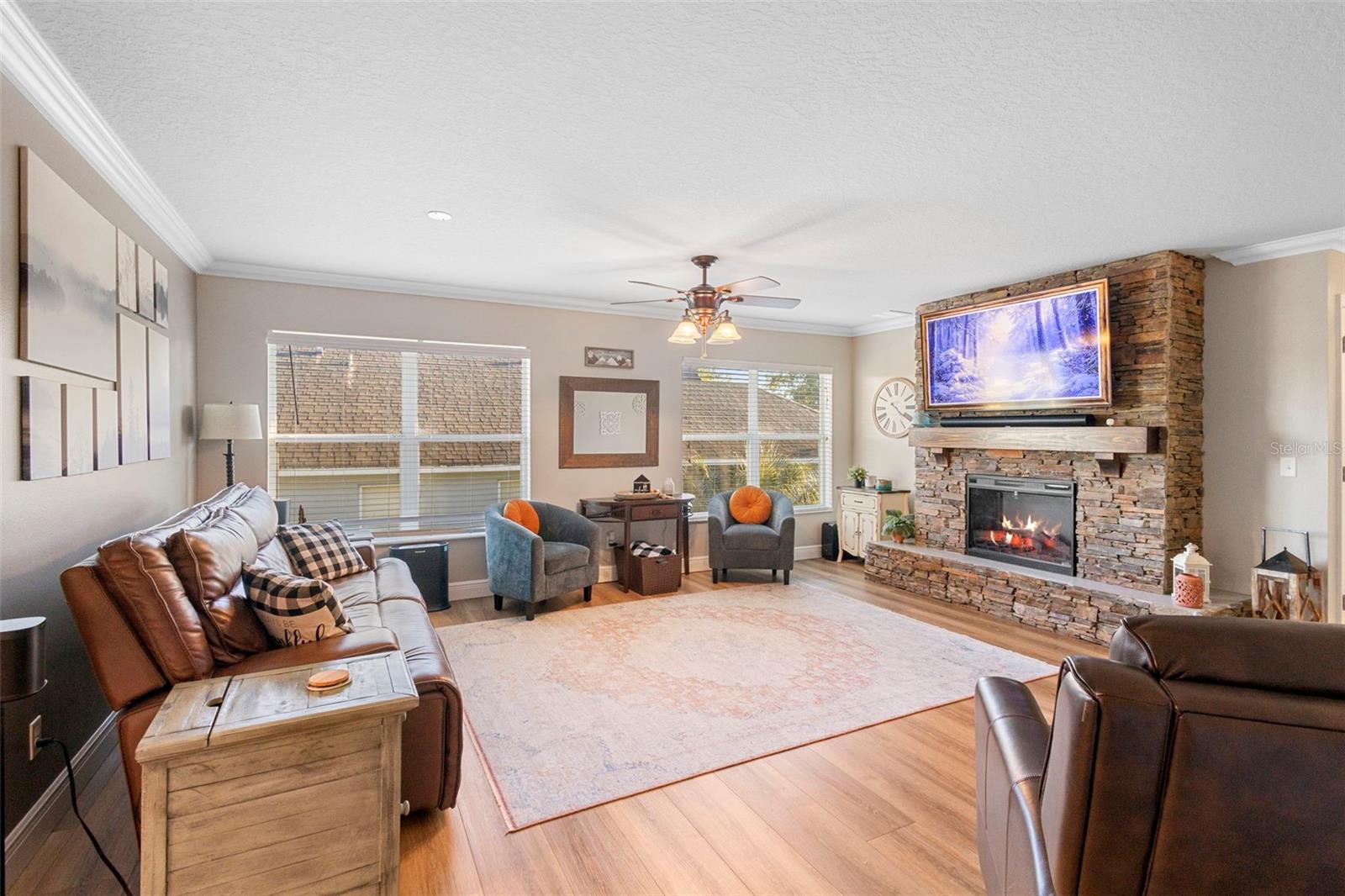 Image 9 of 52 For 30118 Cheval Street