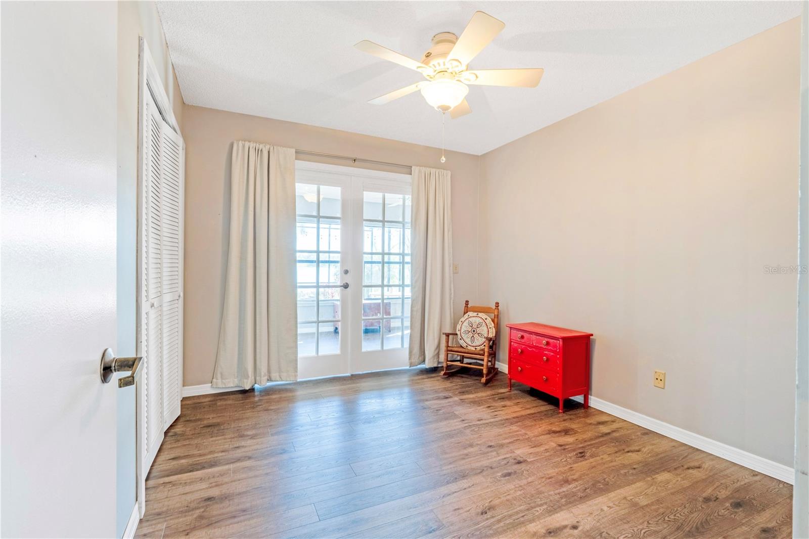 Image 27 of 33 For 8033 Via Hermosa Street