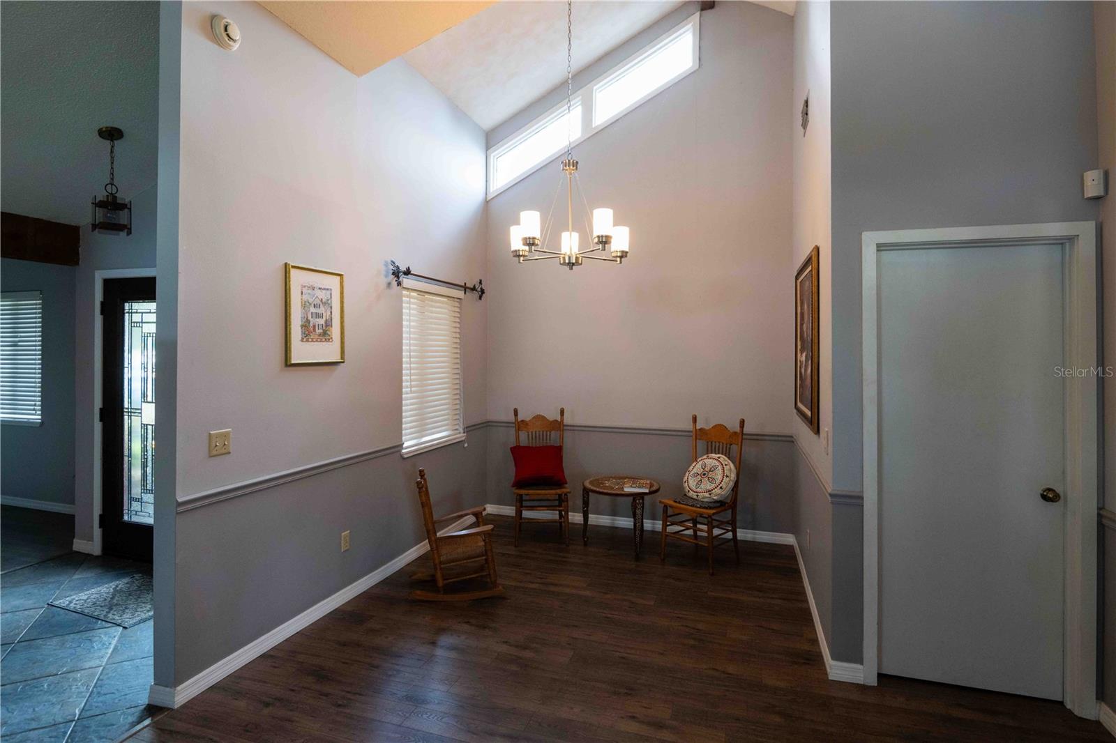 Image 7 of 19 For 8033 Via Hermosa Street