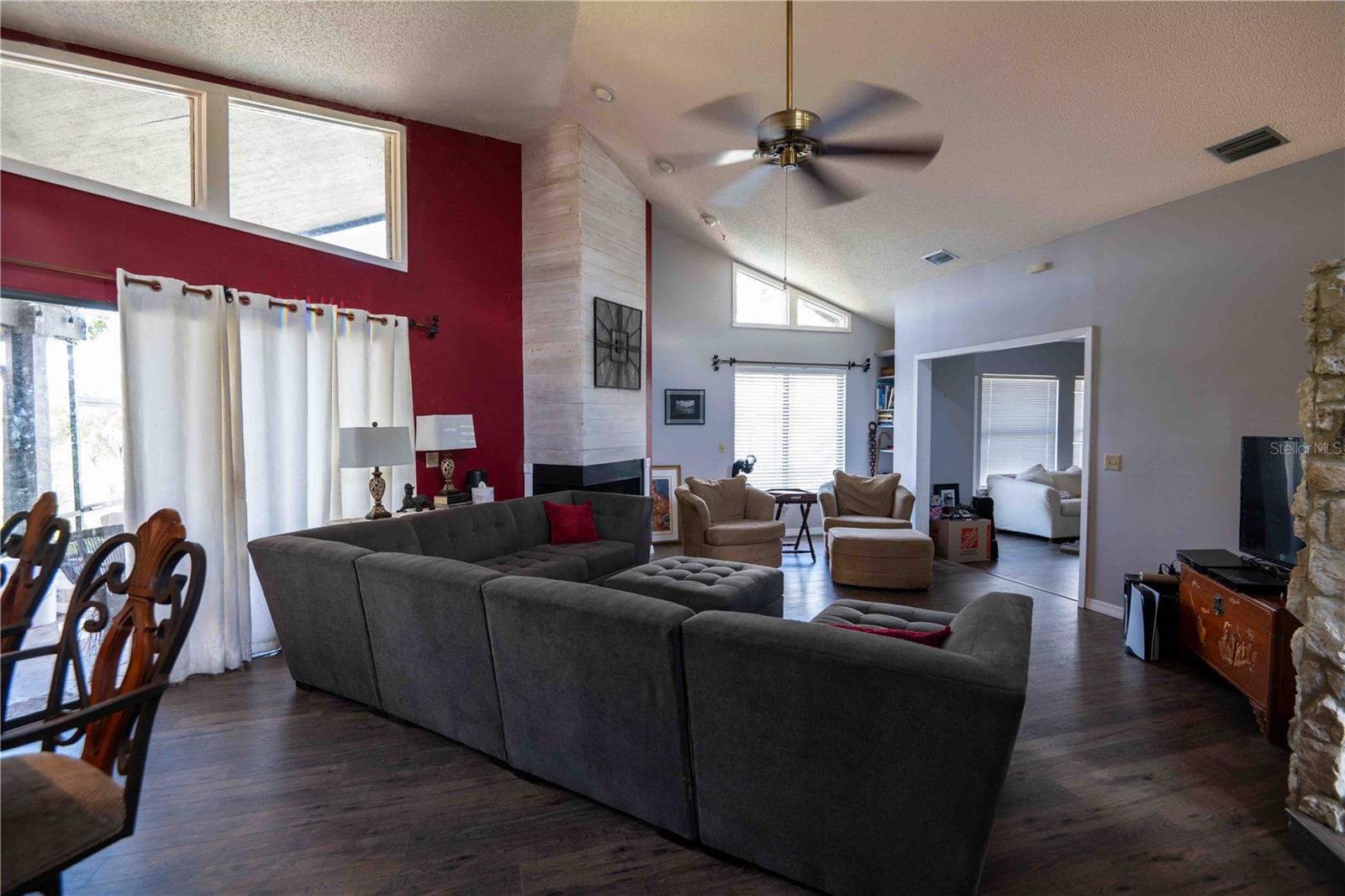 Image 9 of 19 For 8033 Via Hermosa Street