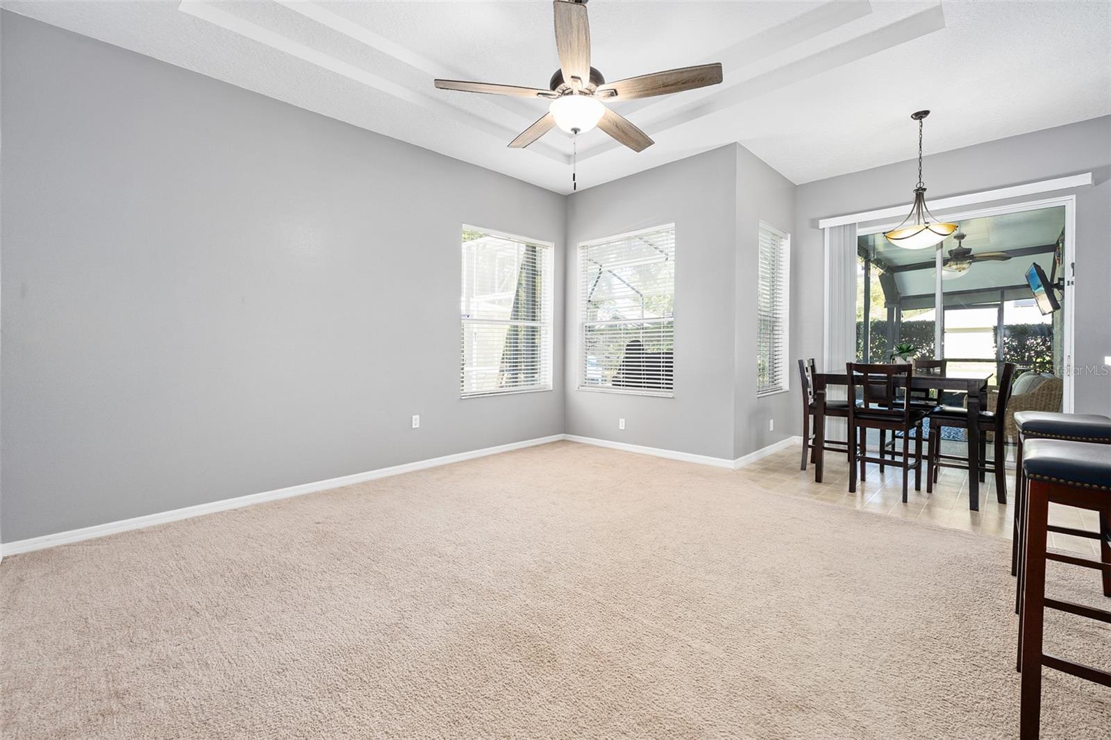 Image 21 of 39 For 635 Deland Avenue