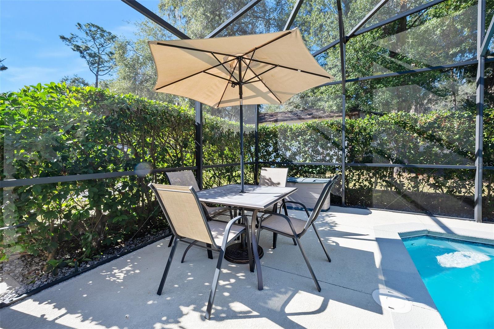 Image 32 of 39 For 635 Deland Avenue