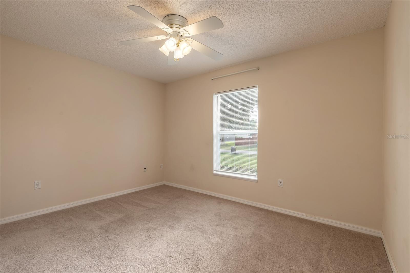 Image 18 of 26 For 3307 Kumquat Drive