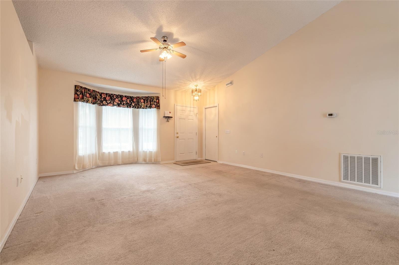 Image 6 of 26 For 3307 Kumquat Drive