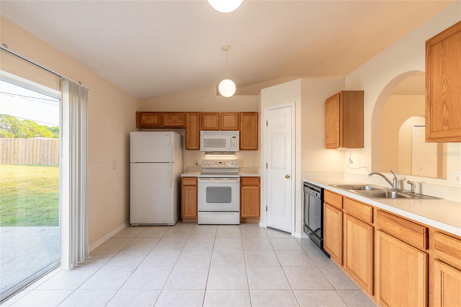 Image 9 of 26 For 3307 Kumquat Drive