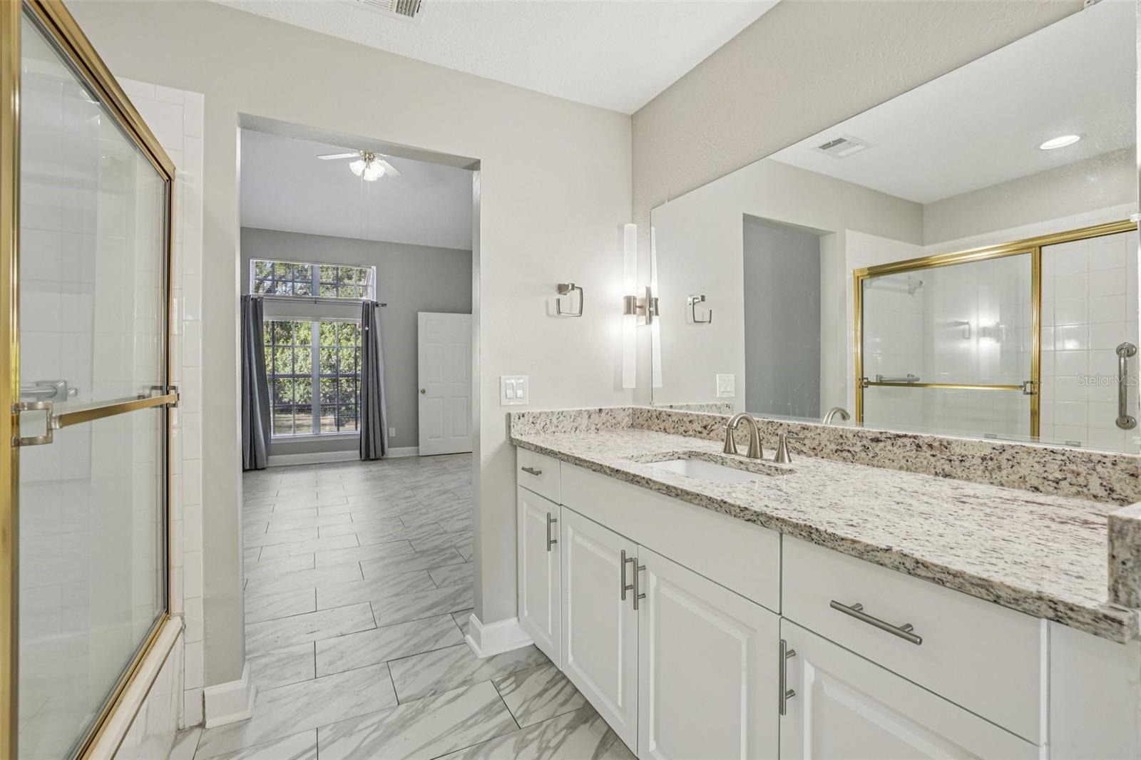 Image 13 of 49 For 1486 Farrindon Circle