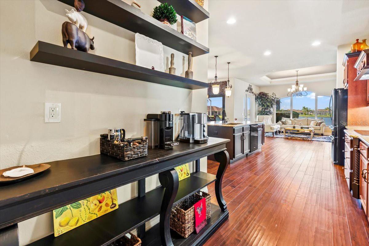 Image 23 of 90 For 568 Luna Bella Lane