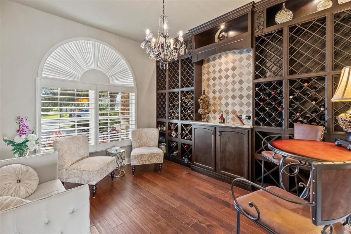 Image 40 of 90 For 568 Luna Bella Lane