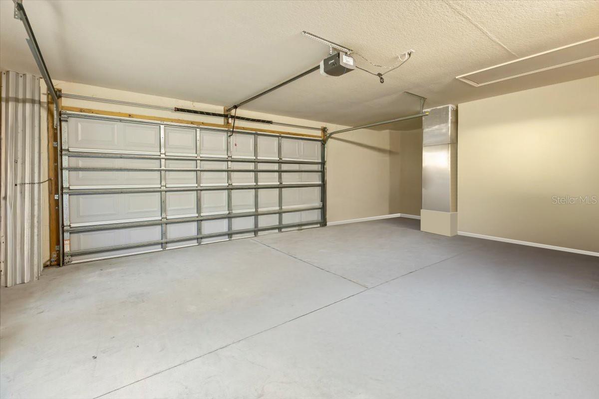 Image 61 of 90 For 568 Luna Bella Lane