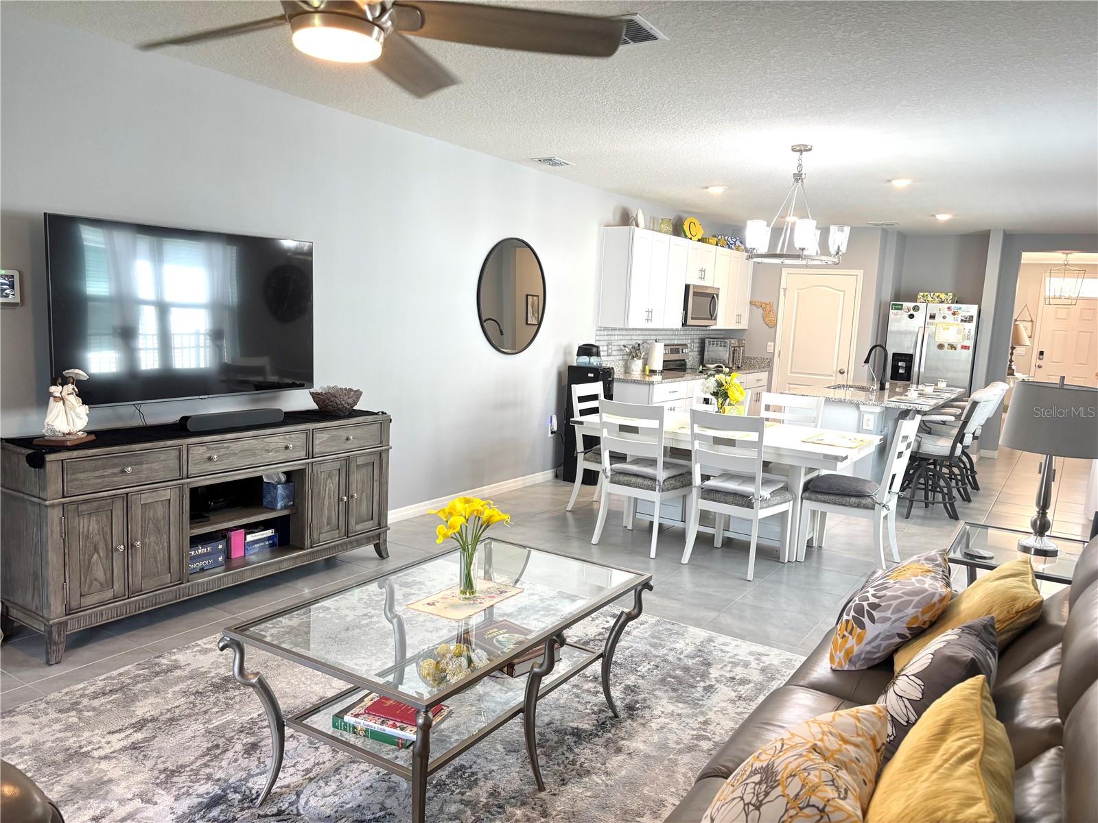 Image 17 of 47 For 622 Autumn Breeze Street