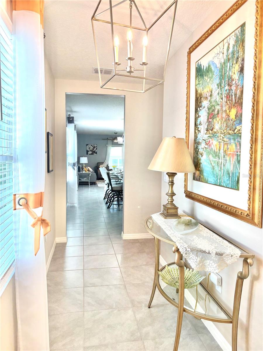 Image 6 of 47 For 622 Autumn Breeze Street