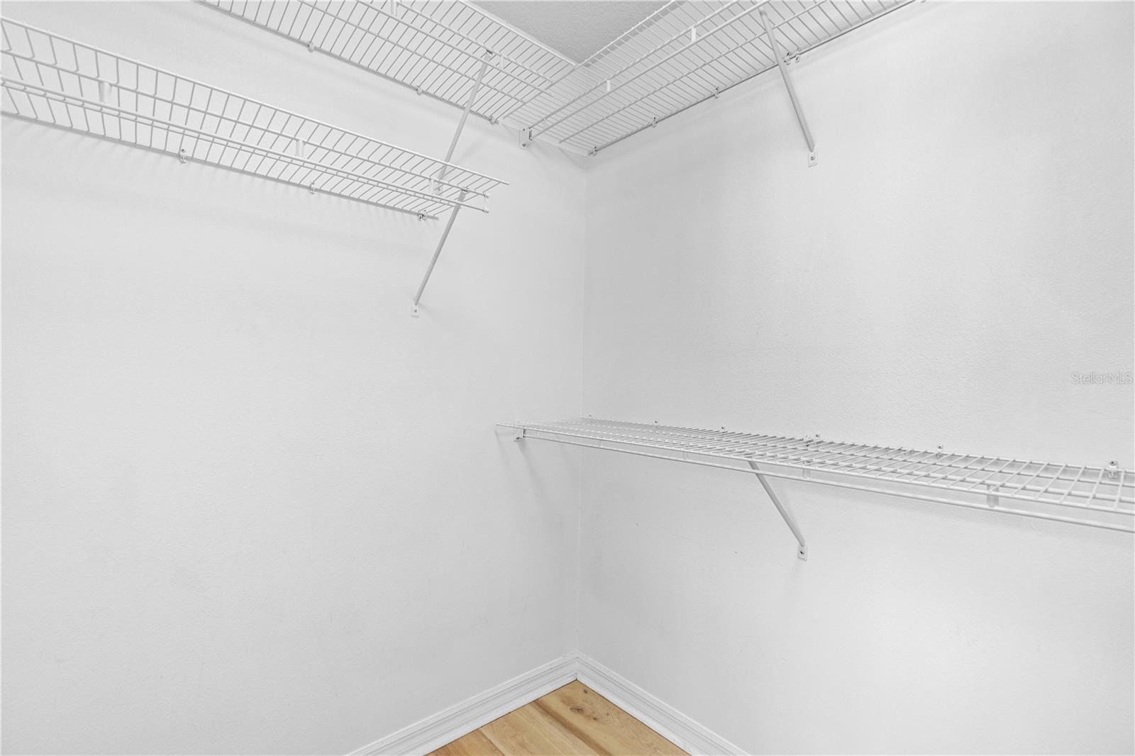 Image 30 of 45 For 16 Manderley Lane