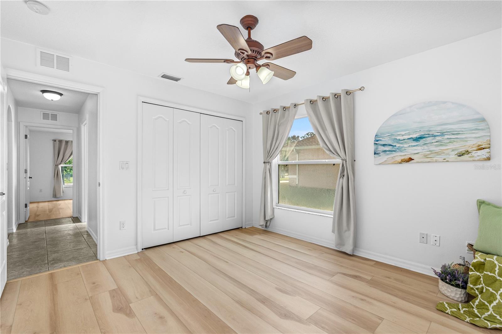 Image 32 of 45 For 16 Manderley Lane