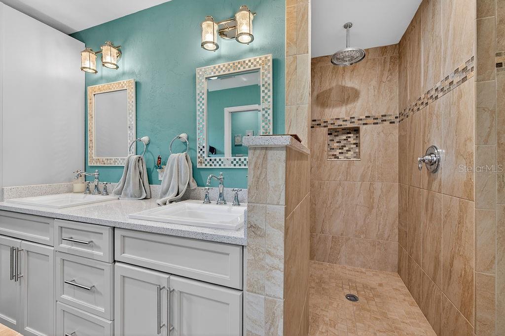 Image 12 of 20 For 4719 Dixie Drive