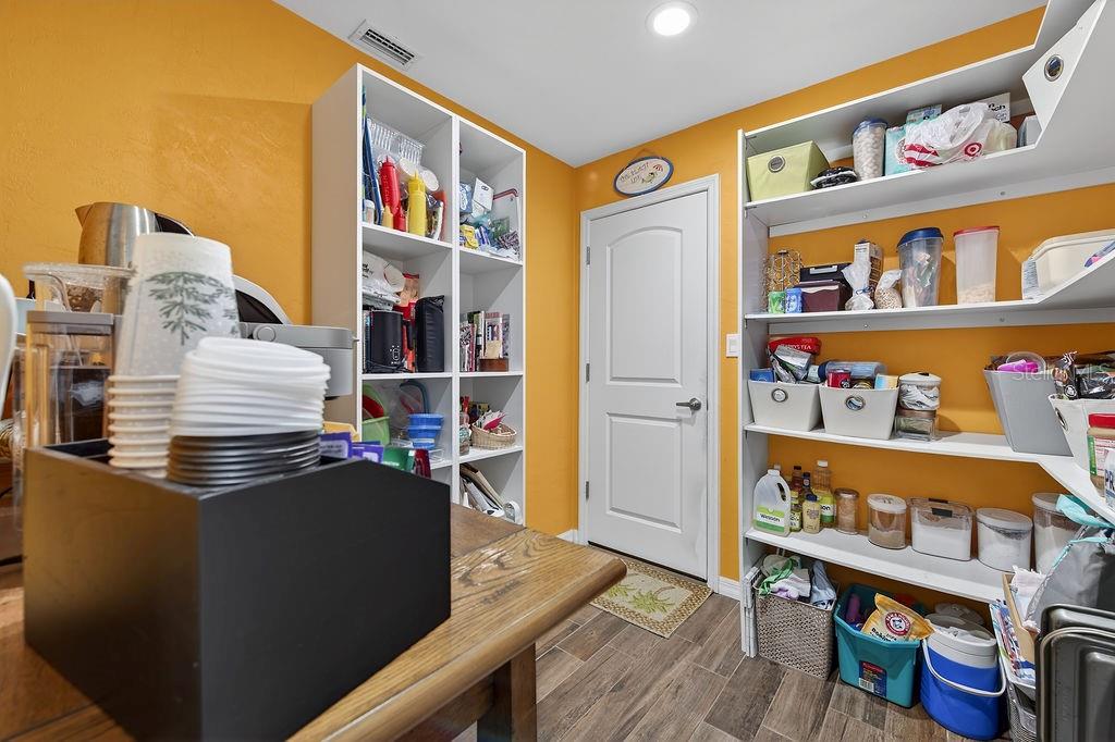 Image 18 of 20 For 4719 Dixie Drive