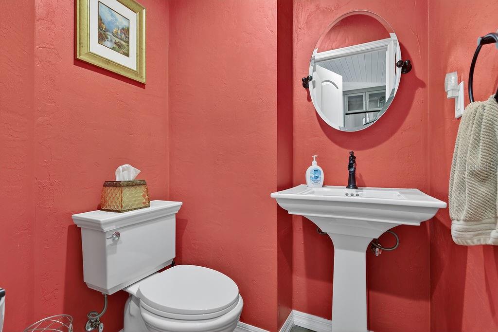 Image 19 of 20 For 4719 Dixie Drive