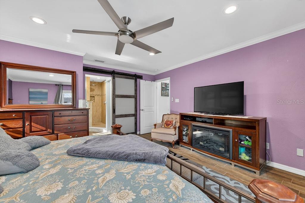 Image 9 of 20 For 4719 Dixie Drive