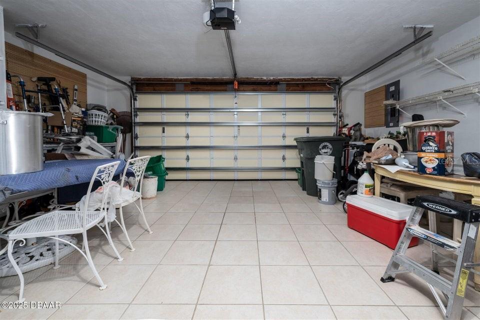 Image 25 of 30 For 252 Gull Drive S